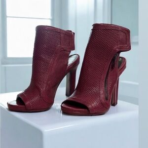 Nine West Magenta Ankle Boots
